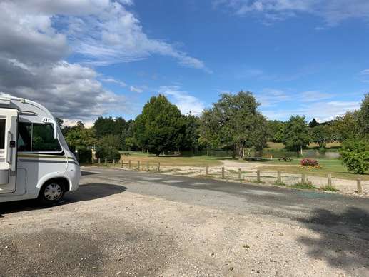 Added a photo to a location