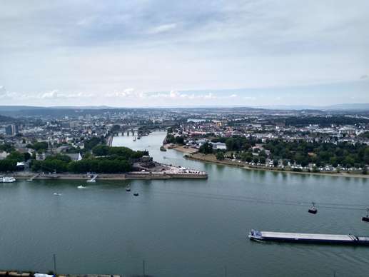 Een foto toegevoegd aan een locatie