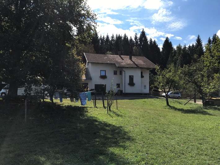 Tekavca Ograda