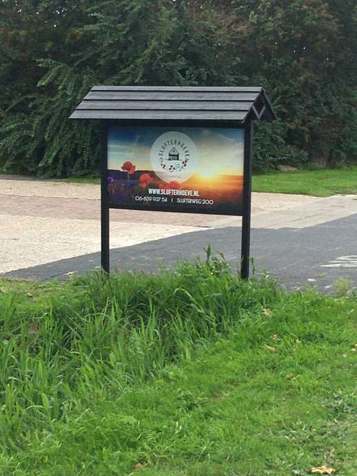Einem Ort wurde ein Foto hinzugefügt