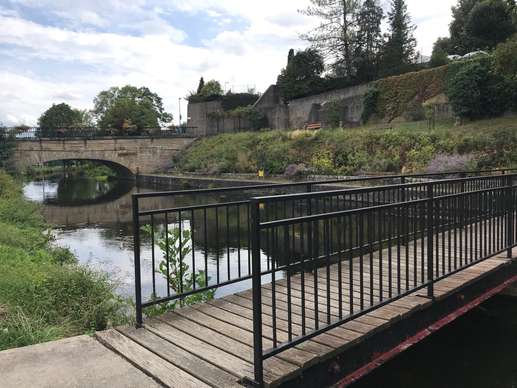 Added a photo to a location