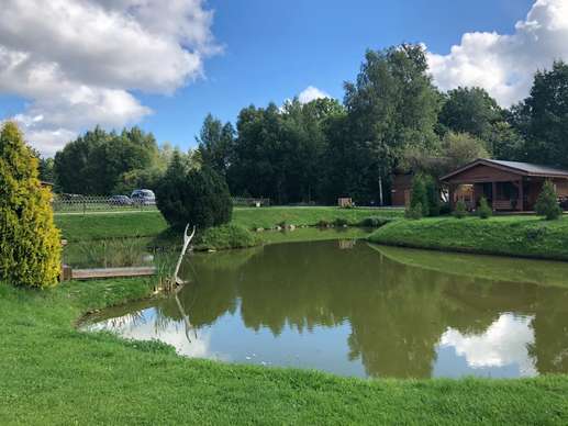 Einem Ort wurde ein Foto hinzugefügt