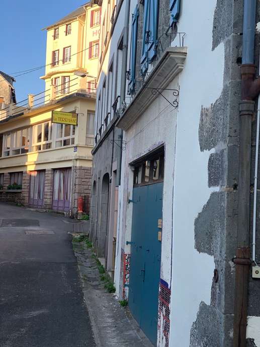 Einem Ort wurde ein Foto hinzugefügt