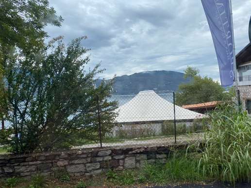 Added a photo to a location