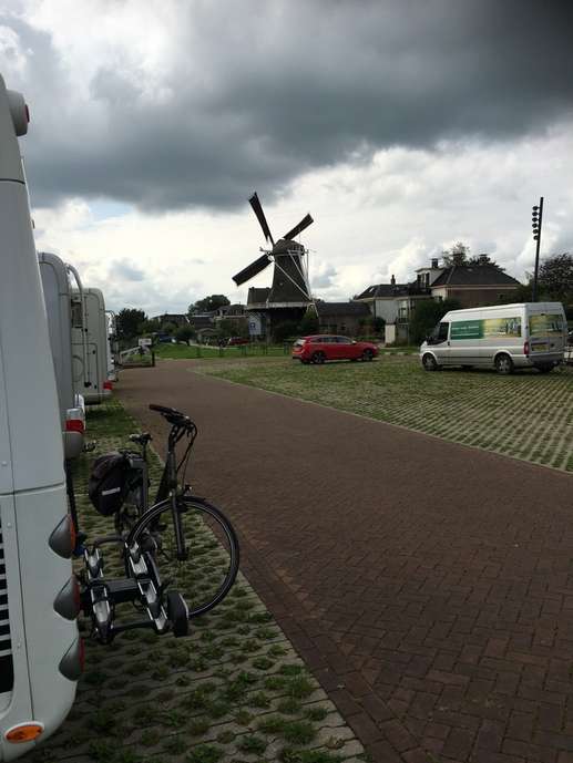 Einem Ort wurde ein Foto hinzugefügt