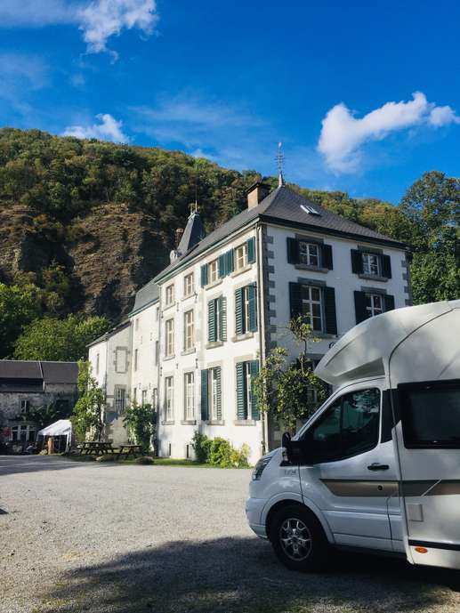 Een foto toegevoegd aan een locatie