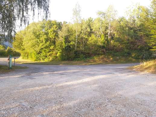 Added a photo to a location
