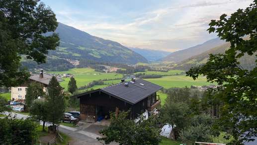 Einem Ort wurde ein Foto hinzugefügt