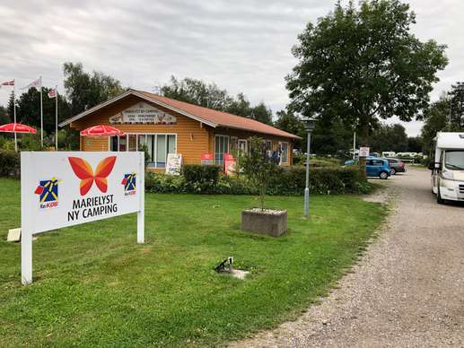 Einem Ort wurde ein Foto hinzugefügt