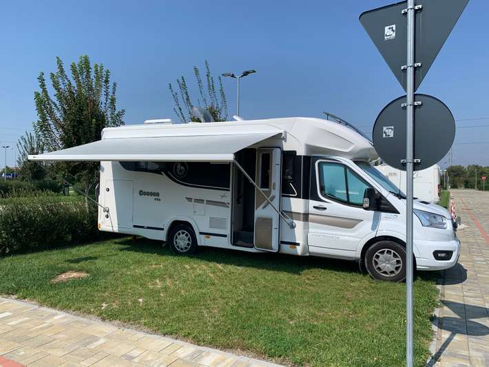 Camping Verona Village