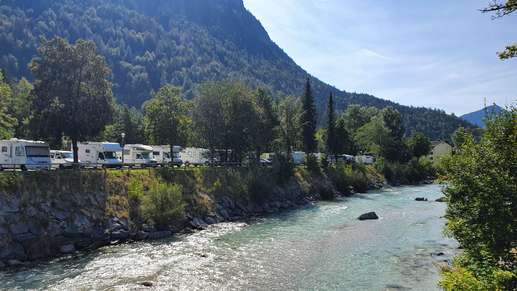 Een foto toegevoegd aan een locatie