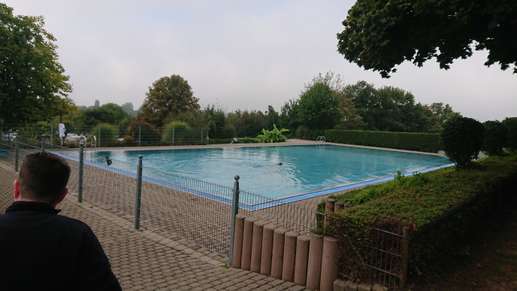 Added a photo to a location