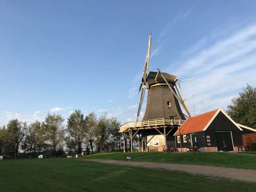 Added a photo to a location