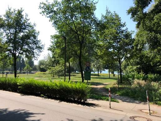 Added a photo to a location