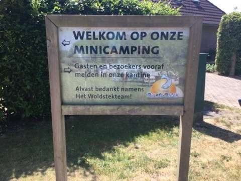 Einem Ort wurde ein Foto hinzugefügt