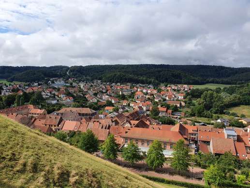 Einem Ort wurde ein Foto hinzugefügt