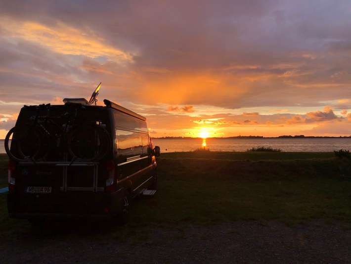 Surf & Kite Camp