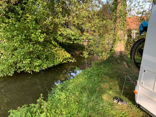 Added a photo to a location