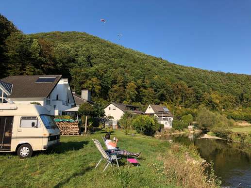 Added a photo to a location