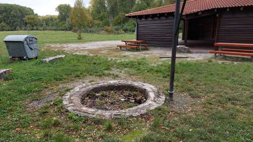 Einem Ort wurde ein Foto hinzugefügt