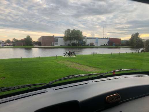 Einem Ort wurde ein Foto hinzugefügt