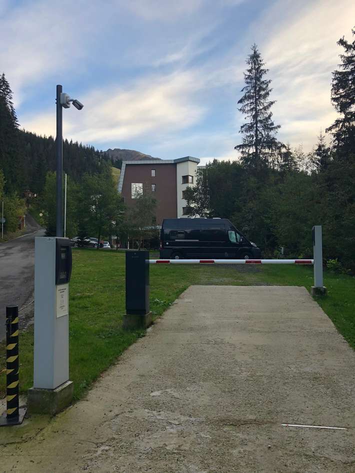 Secured parking directly on the ski slope