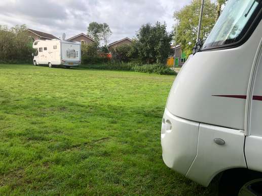 Einem Ort wurde ein Foto hinzugefügt