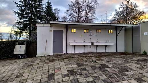 Einem Ort wurde ein Foto hinzugefügt