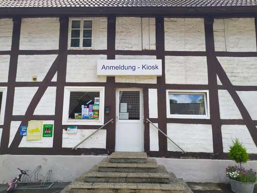 Einem Ort wurde ein Foto hinzugefügt