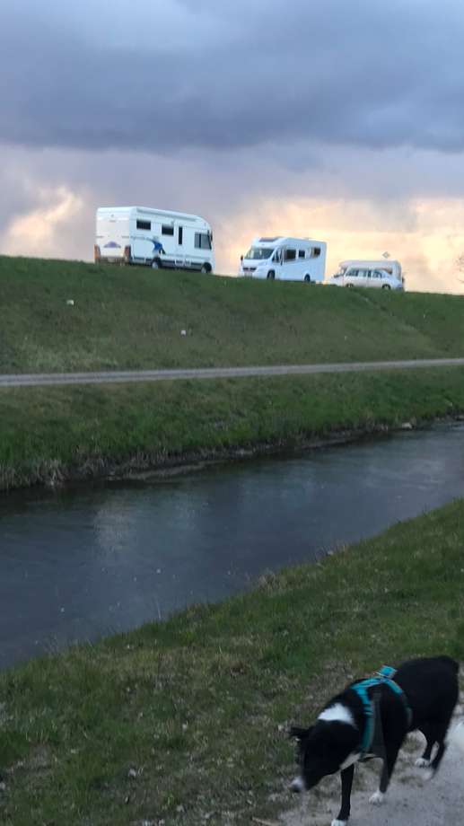 Einem Ort wurde ein Foto hinzugefügt