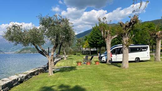 Added a photo to a location