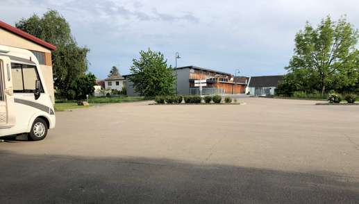 Added a photo to a location