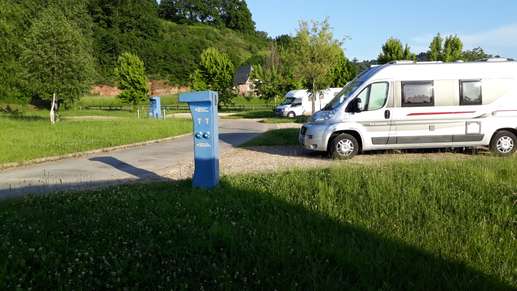 Einem Ort wurde ein Foto hinzugefügt