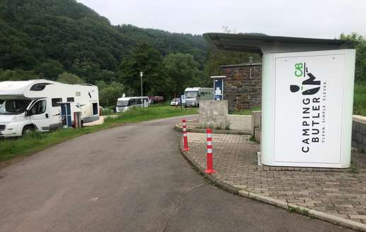 Einem Ort wurde ein Foto hinzugefügt