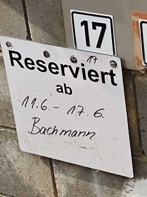 Einem Ort wurde ein Foto hinzugefügt