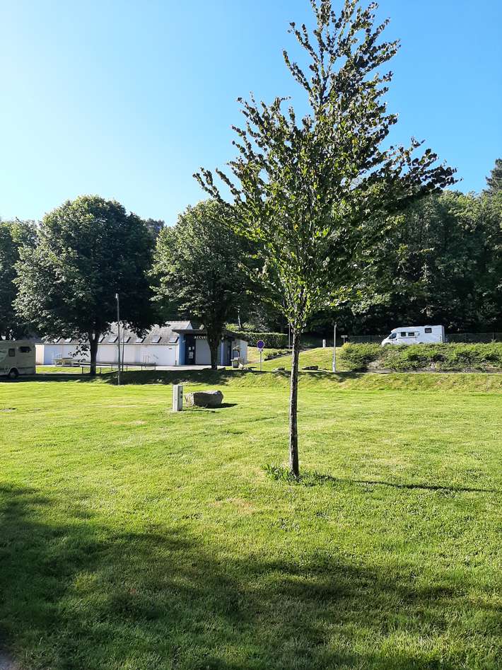 Aire de Camping-Car L'Etang de Celac