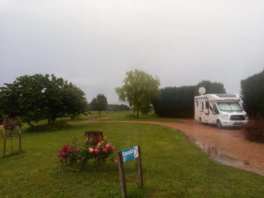 Einem Ort wurde ein Foto hinzugefügt