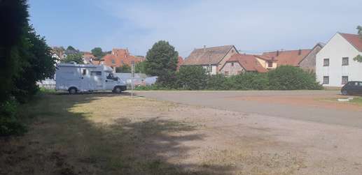 Einem Ort wurde ein Foto hinzugefügt