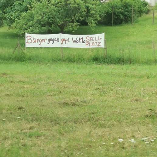 Einem Ort wurde ein Foto hinzugefügt