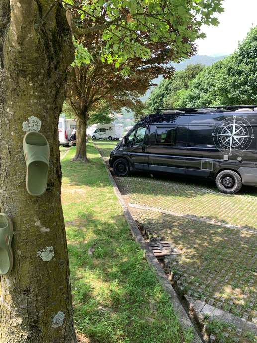 Een foto toegevoegd aan een locatie