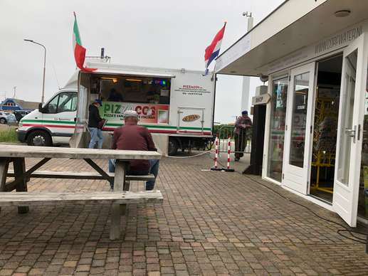 Einem Ort wurde ein Foto hinzugefügt