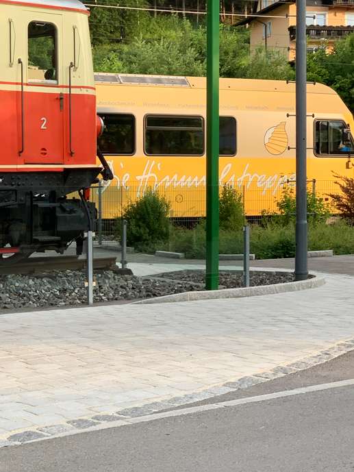 Einem Ort wurde ein Foto hinzugefügt