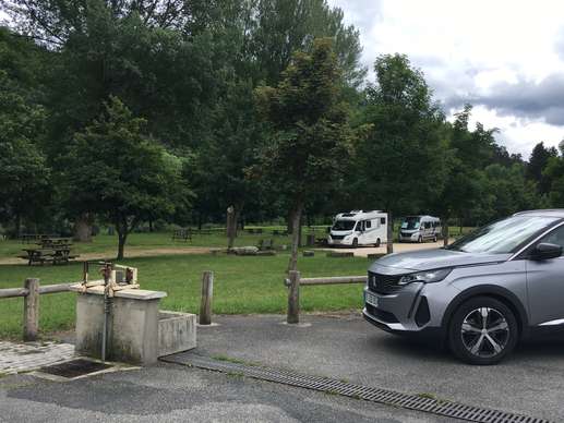 Een foto toegevoegd aan een locatie