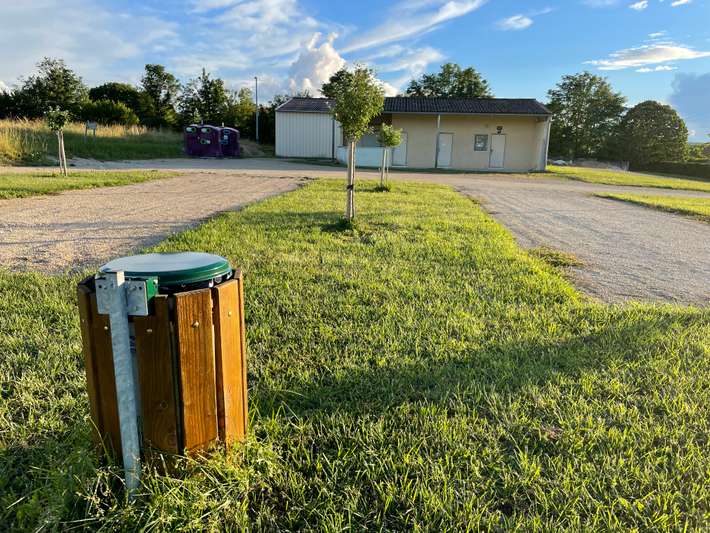 Aire de camping-cars de Champignol-lez-Mondeville