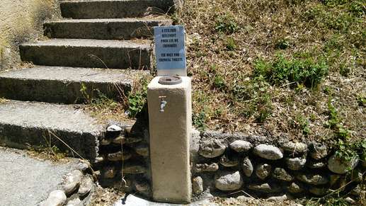 Added a photo to a location