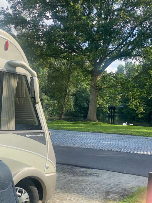 Een foto toegevoegd aan een locatie