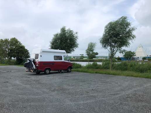 Een foto toegevoegd aan een locatie