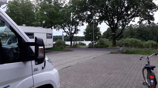 Einem Ort wurde ein Foto hinzugefügt