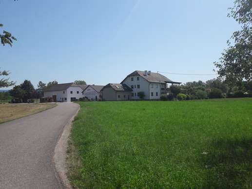 Einem Ort wurde ein Foto hinzugefügt