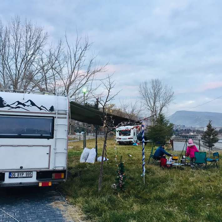 Nallıhan Cayirhan Karavan Kamp